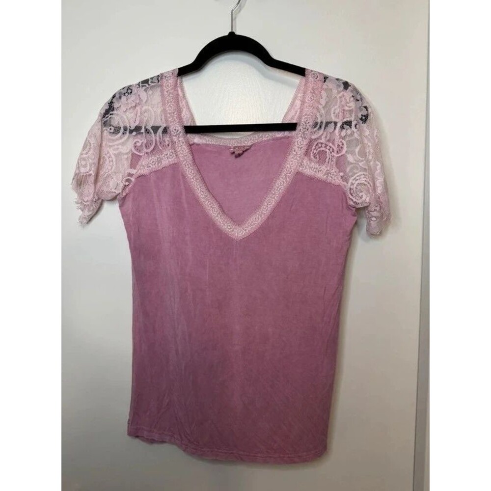 POL Lace Short Sleeve Top Mauve Pink Mineral Wash V-Neck Boho Coquette Sz S